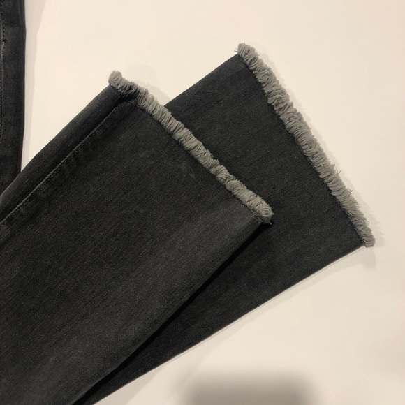 Free People High Rise Distressed Black Jeans 24 - Picture 2 of 6